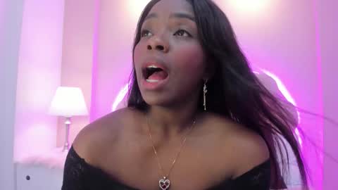 Melanie online show from October 2025 03:58:02 AM