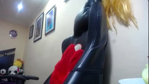 melany online show from January 2025 04:19:01 PM