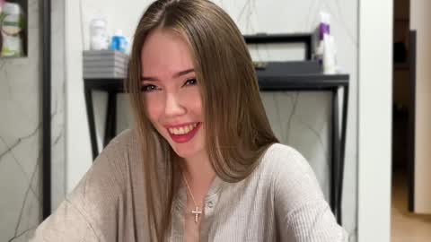 Adel online show from February 2025 04:25:01 PM