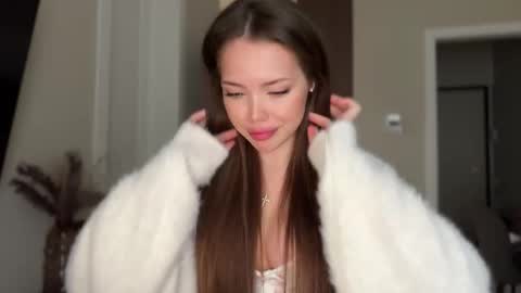 Adel online show from September 2025 03:33:01 PM