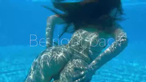 Adel online show from November 2025 03:14:02 PM