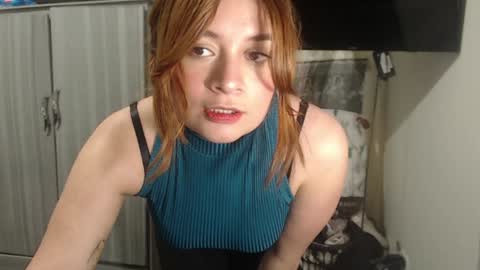 Snapshot of meliinna_xxx chatting on January 2025 02:54:01 AM meliinna_xxx online show from January 2025 02:54:01 AM
