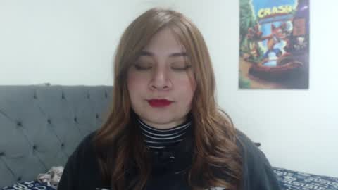 Snapshot of meliinna_xxx chatting on January 2025 11:44:02 PM meliinna_xxx online show from January 2025 11:44:02 PM