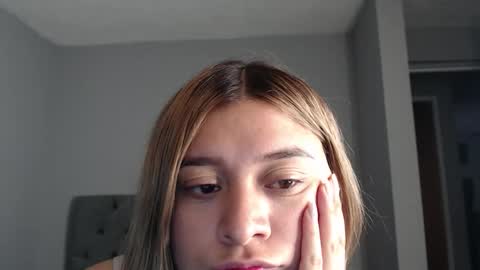 Snapshot of meliinna_xxx chatting on November 2025 09:15:01 PM meliinna_xxx online show from November 2025 09:15:01 PM