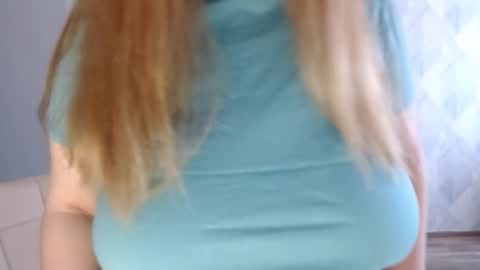 Melina online show from October 2025 07:19:01 AM