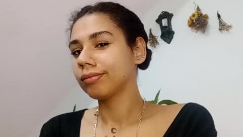 melissa online show from October 2025 05:52:01 AM