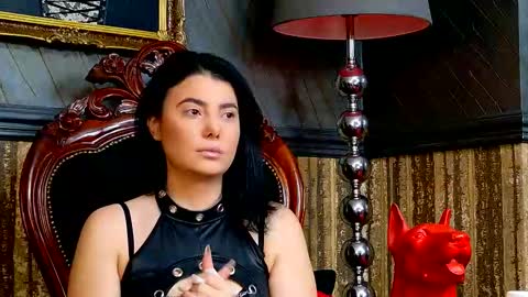 Melissa online show from November 2025 12:48:01 PM