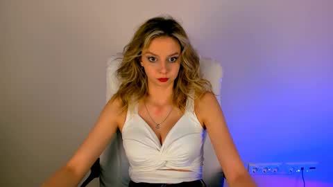Melissa online show from March 2025 08:20:02 PM