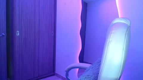 Lau   online show from March 2025 05:02:01 PM