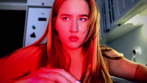 Snapshot of melissalii chatting on October 2025 06:25:02 AM melissalii online show from October 2025 06:25:02 AM