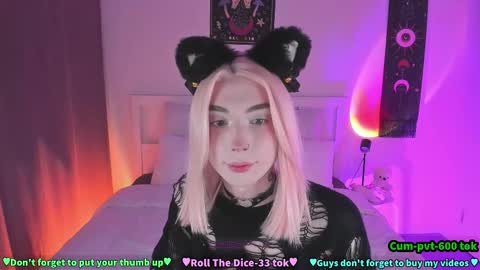 Snapshot of melissaober chatting on November 2025 07:05:02 PM Melissa or abbreviated Mel or Lis online show from November 2025 07:05:02 PM