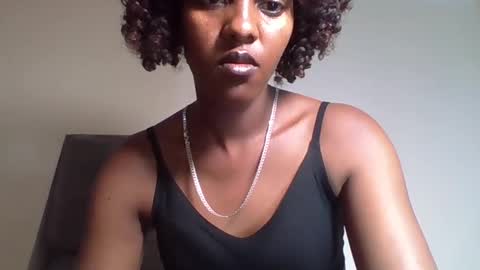 queen online show from September 2025 07:06:02 PM