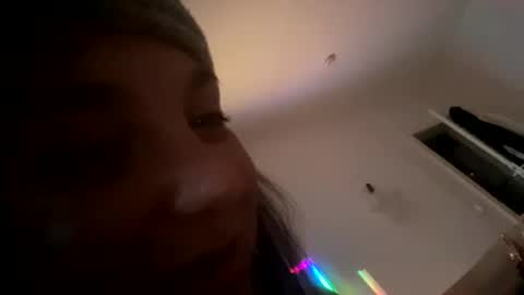Snapshot of melli23 chatting on January 2025 03:17:02 PM Melli online show from January 2025 03:17:02 PM