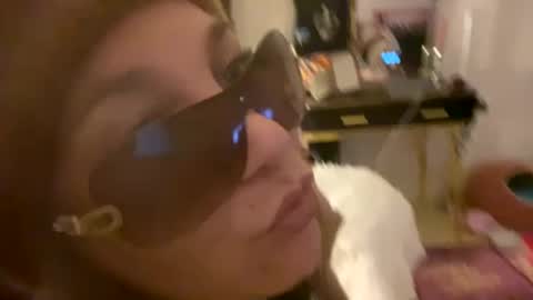 Snapshot of melli23 chatting on January 2025 07:49:01 PM Melli online show from January 2025 07:49:01 PM