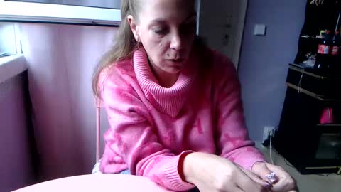 Snapshot of melli23 chatting on September 2025 02:41:01 PM Melli online show from September 2025 02:41:01 PM