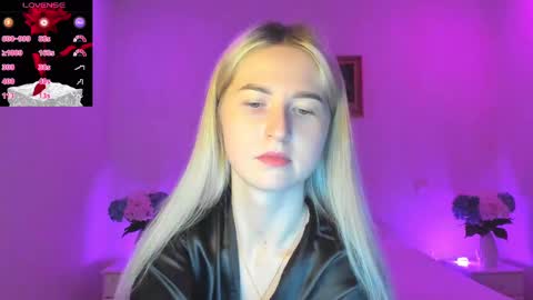 Mellina online show from March 2025 09:05:02 PM