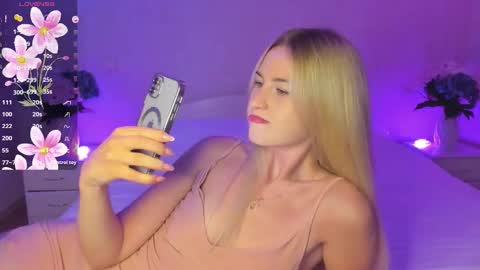 Mellina online show from September 2025 09:07:02 PM