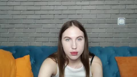mellingi online show from September 2025 05:42:01 AM