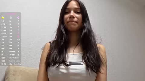 Snapshot of mellowpearl chatting on October 2025 08:50:02 PM EVA online show from October 2025 08:50:02 PM