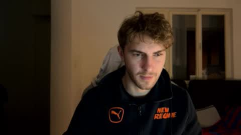 Snapshot of melodicass chatting on December 2024 10:19:01 PM Melodicass online show from December 2024 10:19:01 PM