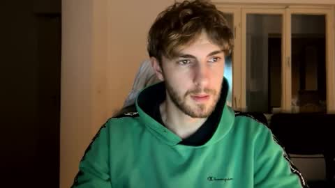 Snapshot of melodicass chatting on December 2024 02:30:02 AM Melodicass online show from December 2024 02:30:02 AM