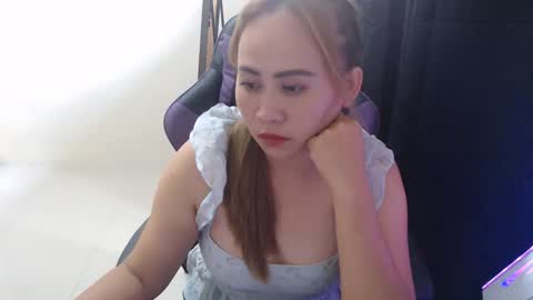 Snapshot of melody__slut chatting on October 2025 04:48:01 AM Babygirl online show from October 2025 04:48:01 AM