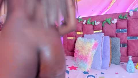 Mixie online show from February 2025 10:41:01 AM