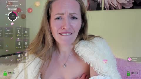 Snapshot of melodyys chatting on December 2024 06:26:02 PM Melody My schedule this week Wednesday Thursday Sunday online show from December 2024 06:26:02 PM