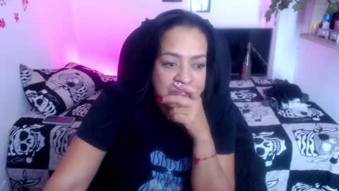 menfismuller online show from November 2025 05:18:02 AM