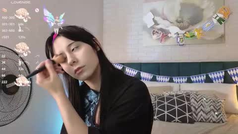 Snapshot of meomeee chatting on September 2025 04:43:01 PM Meo online show from September 2025 04:43:01 PM