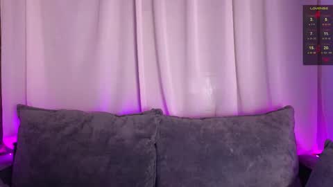 meow_mellie online show from September 2025 01:51:01 AM