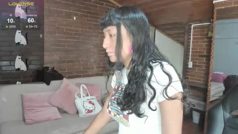 Valentina  online show from November 2025 08:10:01 PM