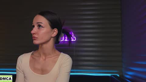  NIKKY  STIVE     Every day from 1000  to 200  EST time. online show from October 2025 06:06:02 AM