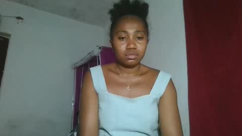 meraldaaaa online show from October 2025 12:27:01 PM