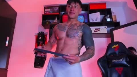 Snapshot of mercenaryxxx chatting on September 2025 10:04:01 PM Neith online show from September 2025 10:04:01 PM