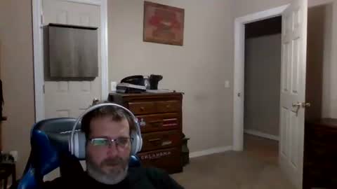 mercer1977 online show from November 2025 11:31:01 AM