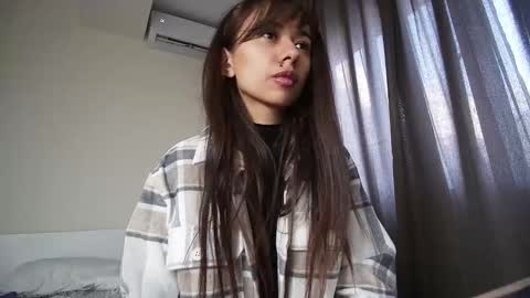 Snapshot of meriannabell chatting on November 2025 02:33:01 AM meriannabell online show from November 2025 02:33:01 AM