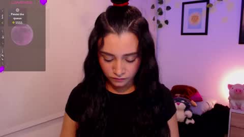 Snapshot of merilynwhithe_ chatting on October 2025 10:41:02 PM Merilyn online show from October 2025 10:41:02 PM