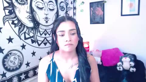 Snapshot of merilynwhithe_ chatting on October 2025 08:10:01 PM Merilyn online show from October 2025 08:10:01 PM