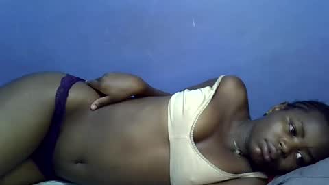 merlin_queen online show from October 2025 03:38:02 AM