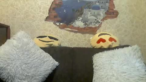 Snapshot of merryberry77 chatting on October 2025 09:16:01 AM MerryBerry online show from October 2025 09:16:01 AM