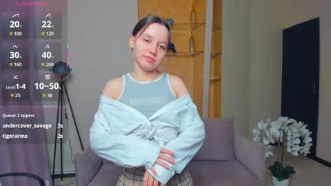 Lollita online show from September 2025 10:41:01 AM