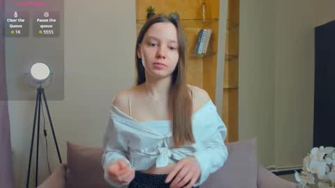 Snapshot of meryldell chatting on November 2025 11:09:02 AM Lollita online show from November 2025 11:09:02 AM