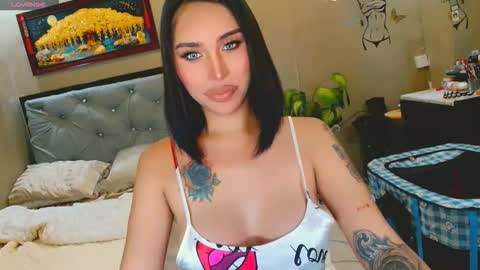 Snapshot of mesmerizingfuckdoll chatting on October 2025 12:33:02 AM mistress jasmine online show from October 2025 12:33:02 AM