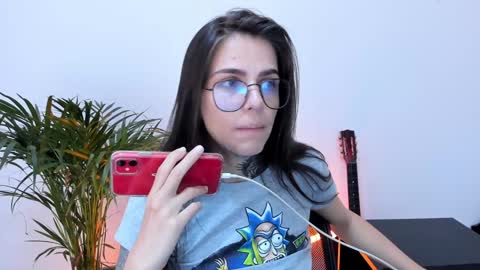 Snapshot of meurief chatting on December 2024 05:05:01 PM Meurif online show from December 2024 05:05:01 PM