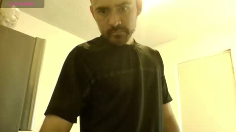 Snapshot of mexicancock27 chatting on November 2025 11:02:01 PM MEXICANCOCK OF casanova single online show from November 2025 11:02:01 PM