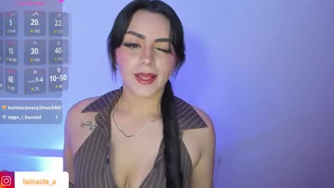 Snapshot of mexitalyguitarist chatting on October 2025 03:28:01 AM Booniee online show from October 2025 03:28:01 AM