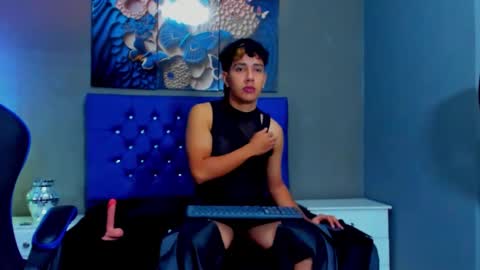 Snapshot of mexwilliams chatting on November 2025 01:22:01 PM mexwilliams online show from November 2025 01:22:01 PM