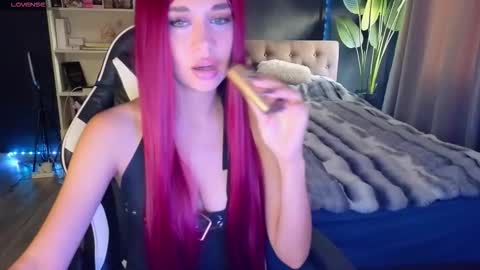 Snapshot of mezzalunaa chatting on October 2025 06:01:01 AM vollmond online show from October 2025 06:01:01 AM