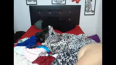 Snapshot of mhia1972 chatting on October 2025 09:59:02 PM mhia1972 online show from October 2025 09:59:02 PM